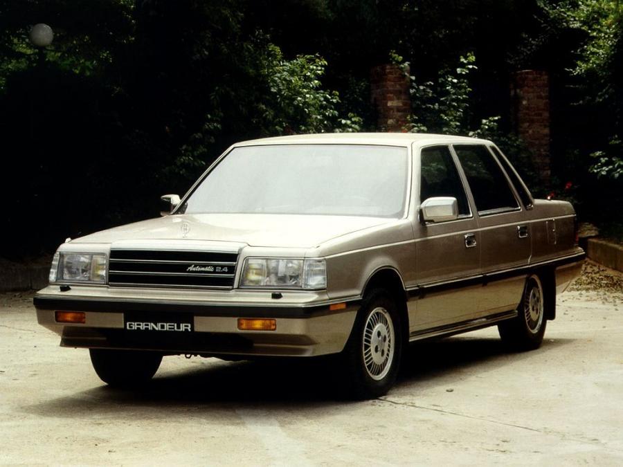  Hyundai Grandeur 1986 года  (фото 3 из 3)